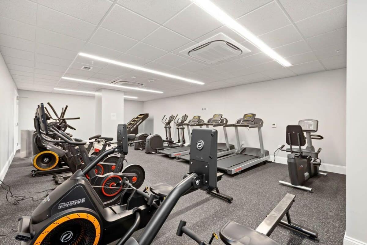 Cozysuites Roomy 1Br, Ppg Paints Arena, Pitts Pittsburgh Bagian luar foto